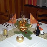 Lavilo Strassgang 3*