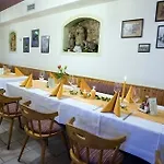 בית הארחה Lavilo Strassgang 3*
