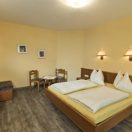 Pensjonat Fruehstueckspension Meyer, Familie Orthacker