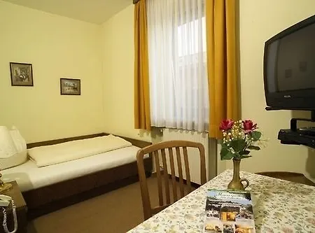 Lavilo Strassgang