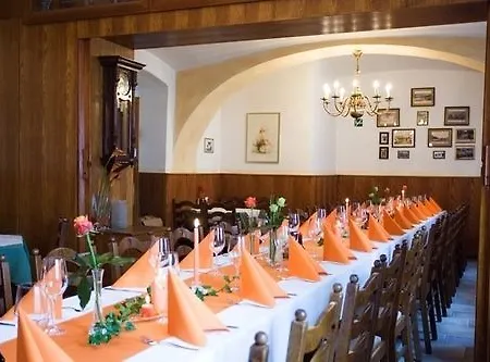 Pensjonat Fruehstueckspension Meyer, Familie Orthacker