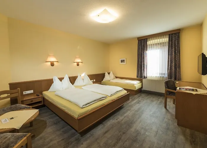 Fruehstueckspension Meyer, Familie Orthacker Graz