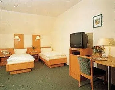 بيت ضيافة Fruehstueckspension Meyer, Familie Orthacker 3*